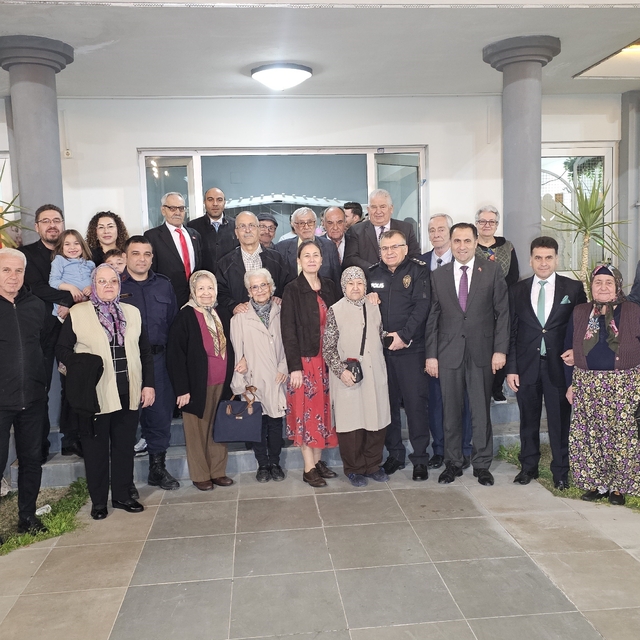 Kaymakam Kan huzurevi sakinlerini iftarda ağırladı