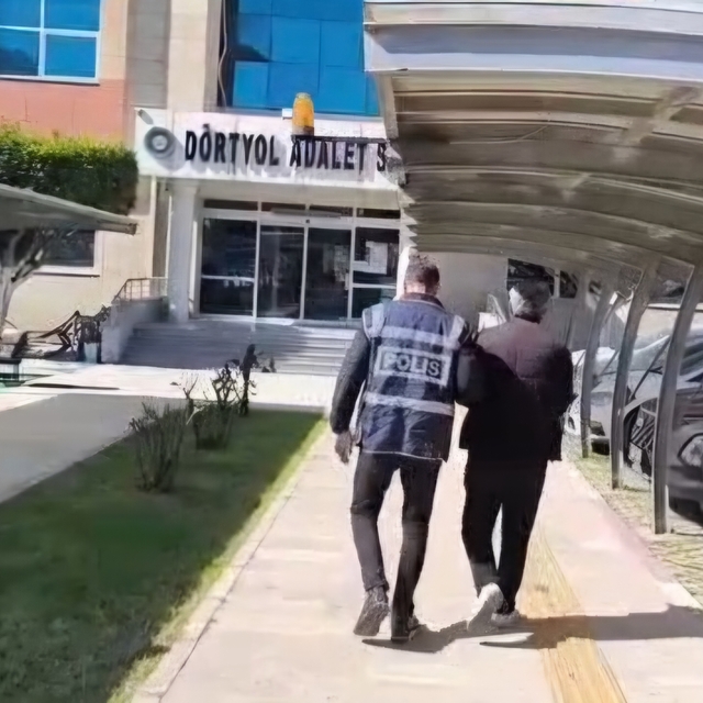 Komşusunu bıçakla yaralayan şüpheli tutuklandı