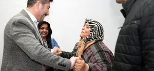 Yenişehir Belediye Başkanı Ercan Özel iftar ve sahurlarda vatandaşlar ile bir araya geldi Başkan Özel, "Biz gönüllere girmeye talibiz"