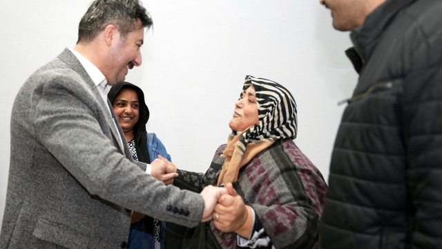 Yenişehir Belediye Başkanı Ercan Özel iftar ve sahurlarda vatandaşlar ile bir araya geldi
Başkan Özel, "Biz gönüllere girmeye talibiz"