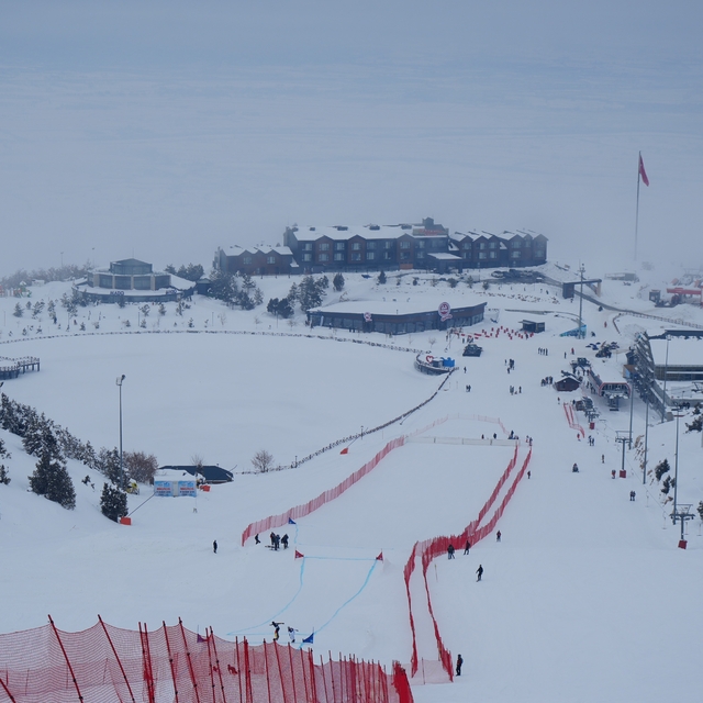Kar rekoru Ergan ve Palandöken'de: 276 santimetre