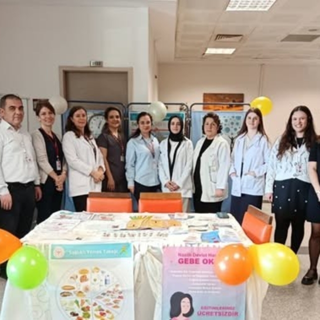 Nazilli Devlet Hastanesi'nde 'Ramazanda Sağlık' bilgilendirme standı kuruld...