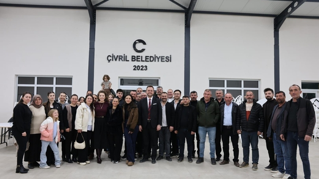 Başkan Dere, Çivrilli muhtarlarla iftar sofrasında buluştu