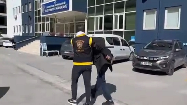 Hatay'da aranması olan 2 kişi tutuklandı