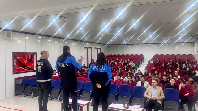 Bilecik'te öğrencilere güvenlik ve zorbalık eğitimi