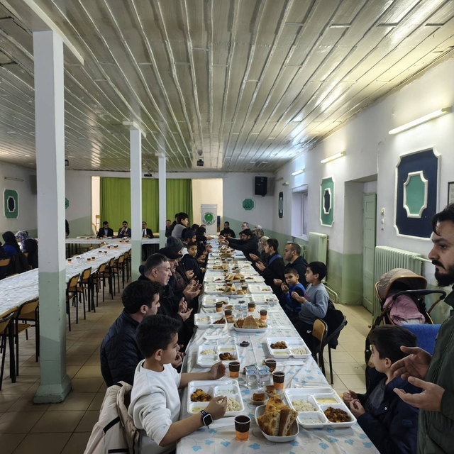 Mahmudiye İlçe Müftülüğü personeli ve aileleri iftarda buluştu