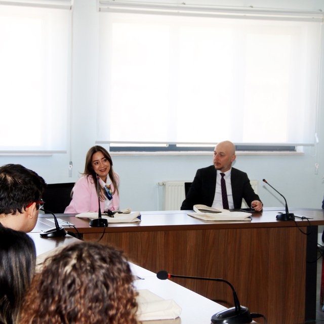 DPÜ Öğrencileri Kütahya OSB'de