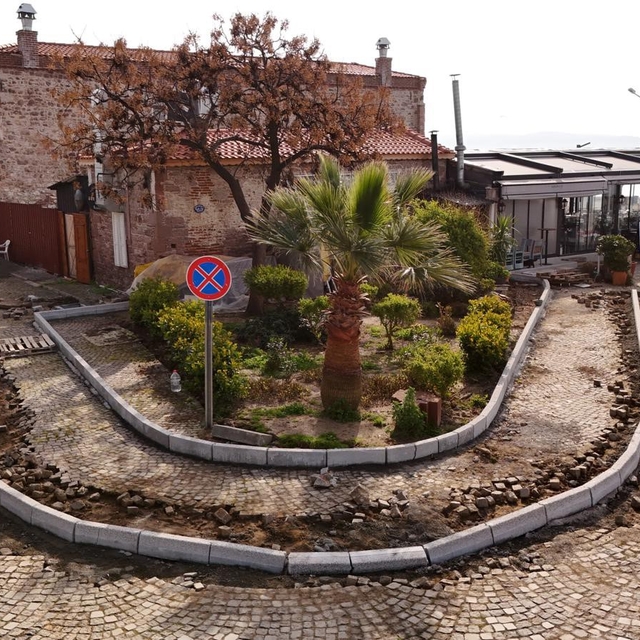 Cunda'da, araç trafiği ve yaya ulaşımına düzenleme