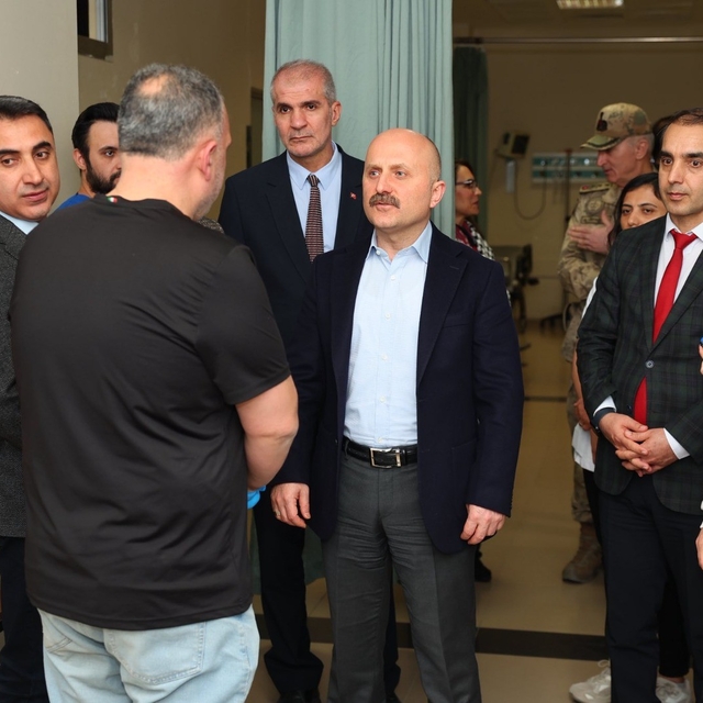 Vali Varol'dan hastalara ziyaret