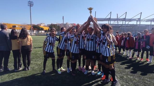 Aydın'da Küçükler Futbol İl Birinciliği tamamlandı