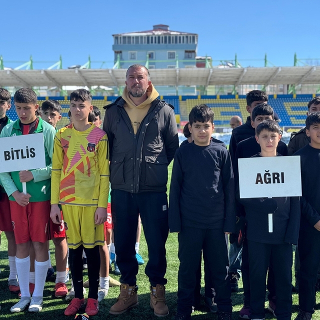 Ağrı'da futbol heyecanı başladı