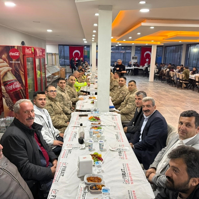 Gercüş'te birlik ve beraberlik iftarı