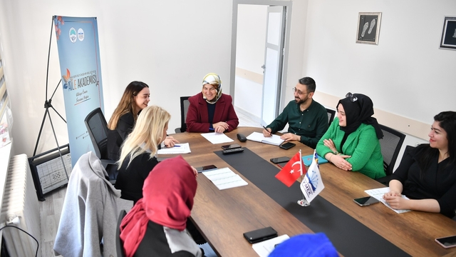 Büyükşehir Aile Akademisi, 2025'te 5 binin üzerinde aile ve çift adayına danışmanlık yaptı