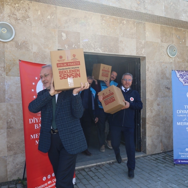 Merkezefendi'de kardeşlik köprüsü kuruluyor
"Kardeşlerini Unutma, Beklenen...