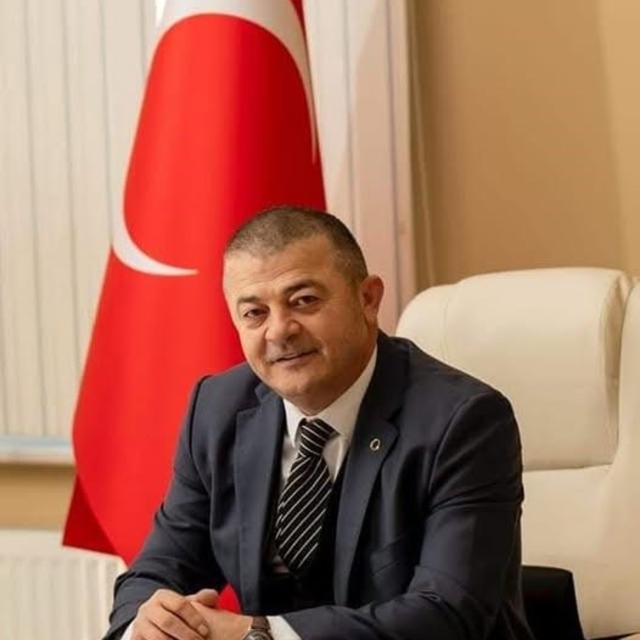 Çam'dan mevzuata uygun olmayan plakalar için uyarı