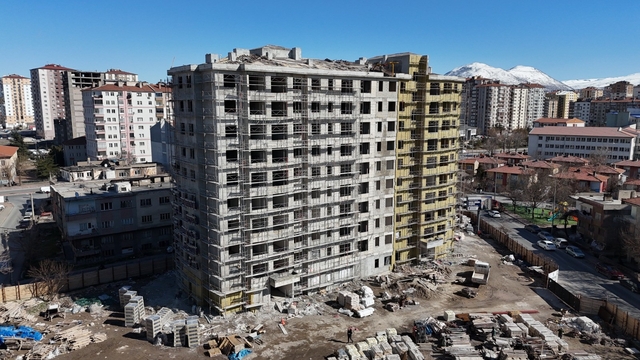 Aydınlıkevler'de kentsel dönüşüm hızla yükseliyor