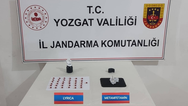 Yozgat'ta sentetik ecza hap ve metamfetamin ele geçirildi