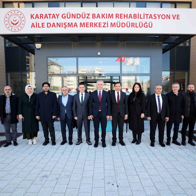 AK Parti heyeti Karatay'da yatırımları inceledi
