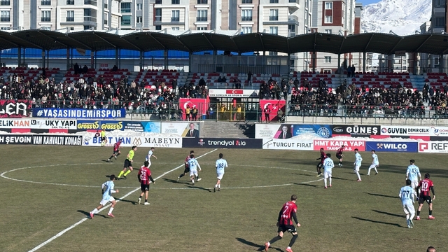 Van Spor, evinde Adana Demirspor'u 1-0 mağlup etti
