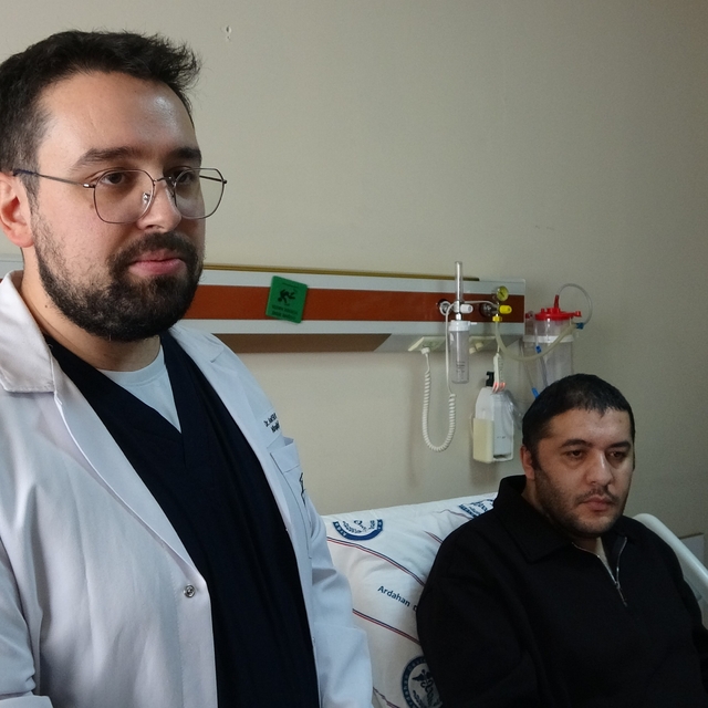 Yüksek riskli beyin ameliyatı Ardahan'da ilk kez yapıldı