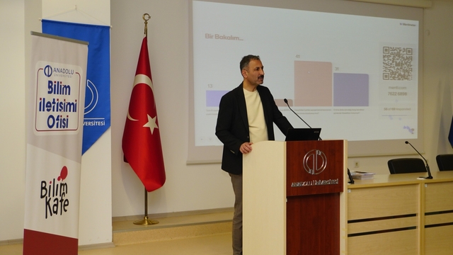 Gençler "IBAN Kullanımı ve Bilişim Suçları" konusunda bilgilendirildi