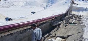 Iğdır'da ahır çöktü: Hayvanların önceden çıkarılması facianın önüne geçti