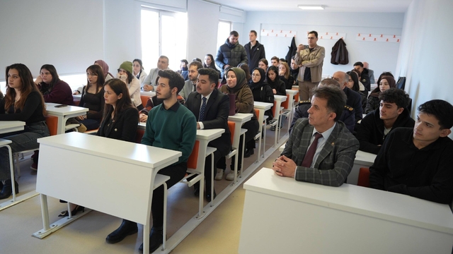 Türkeli MYO'da afet yönetimi eğitimi