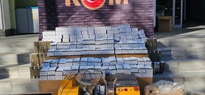 Uşak'ta çok sayıda kaçak makaron ve tütün ele geçirildi