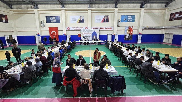 Hasköy'de gençler iftar programında buluştu