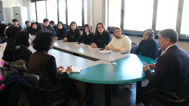 Lise öğrencileri çevre çalışmalarını yerinde öğrendi