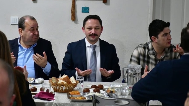 Biga Ticaret ve Sanayi Odası'ndan huzurevi sakinlerine iftar