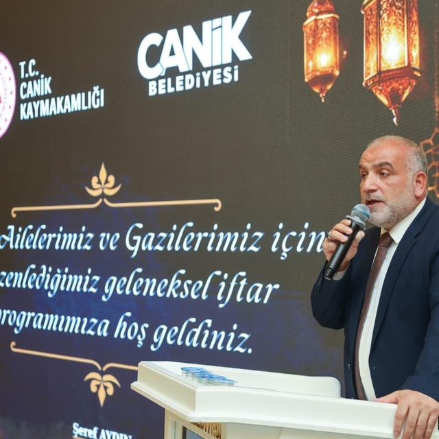 Başkan Sandıkçı: "Milli ve manevi duyguları güçlü nesiller yetiştirmek bizl...