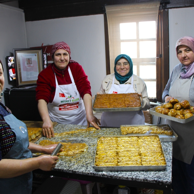 Oruçlu şehidin son isteği Amasya çöreği, 10 yıl sonra yeniden Mardin'deki s...