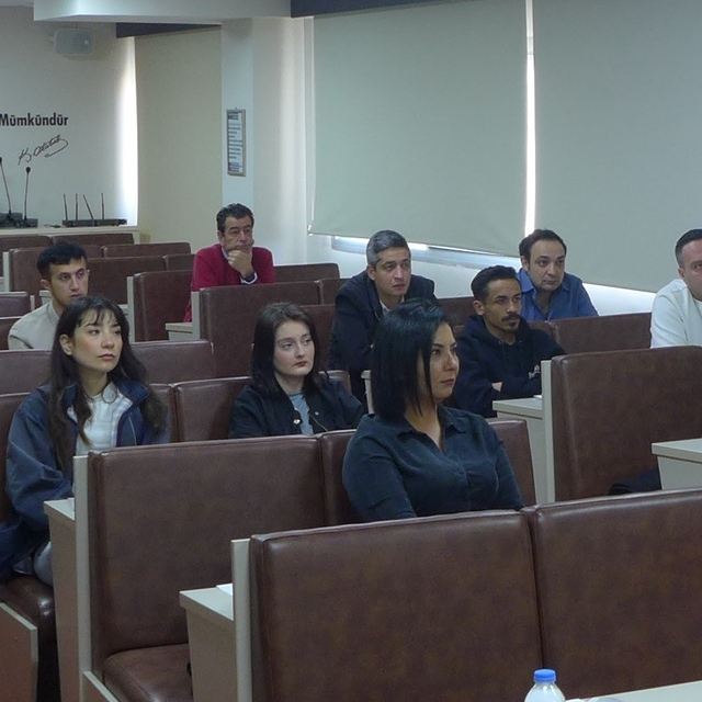 KUTO'da "Yiyecek-İçecek İşletmelerinde Yönetim" konulu eğitim düzenlendi