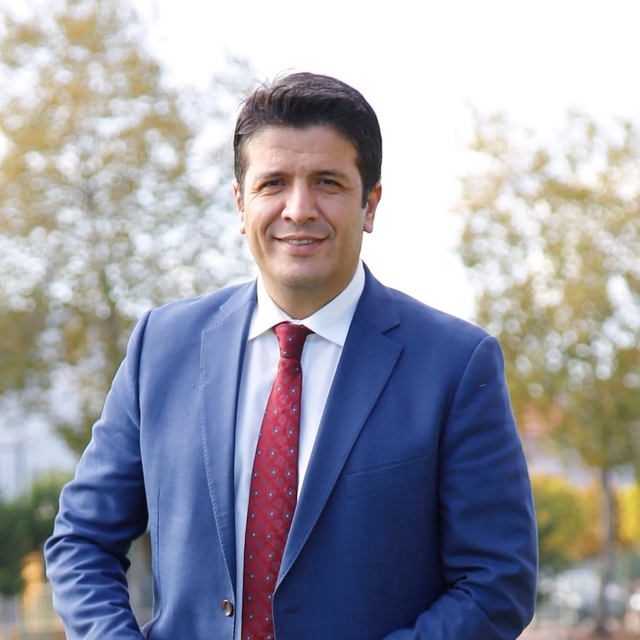 Döşemealtı Belediyesi'ne 'asfalt ihalesi' operasyonu; eski başkan dahil 22...