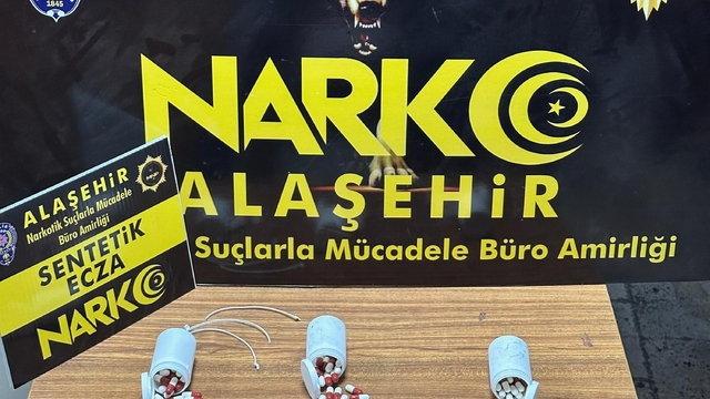 Üzerinde uyuşturucuyla yakalanıp tutuklandı