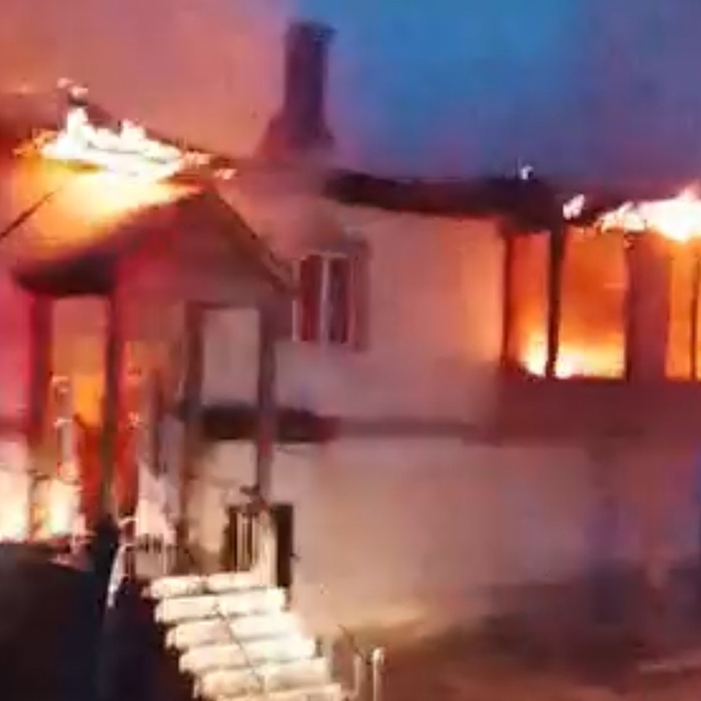 Yüksekova'da baca yangını