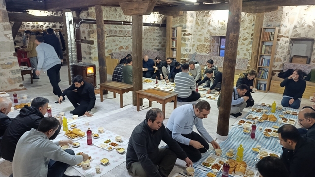 Kemaliye'de din görevlileri iftar sofrasında buluştu