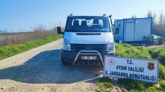 Aydın'da 18 düzensiz göçmen yakalandı, 4 organizatör gözaltına alındı
