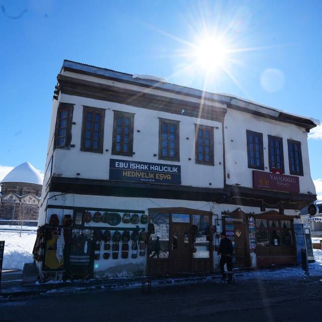 Meteorolojiden çığ, don ve buzlanma uyarısı