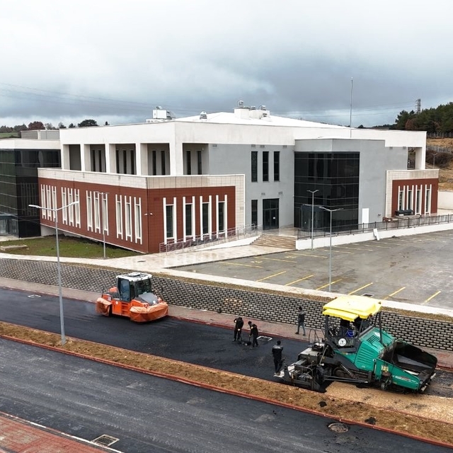 BŞEÜ Merkez Kampüsü'nde ulaşım altyapısı güçlendi