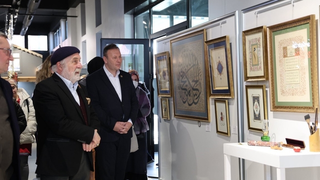 Kartepe'de ebru sanatı konuşuldu