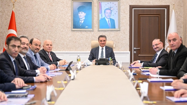 Erzurum'da "Model Fabrika Projesi" istişare toplantısı gerçekleştirildi