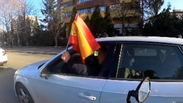 Eskişehir sokaklarında İspanya ve Türk bayrakları ile dolaşan sürücü
İspanya-Türkiye kardeşliği büyüyor