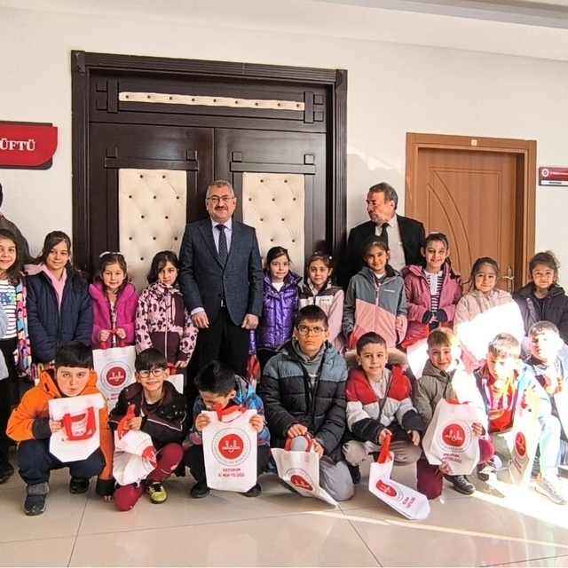 Miniklerden Müftülüğe ziyaret