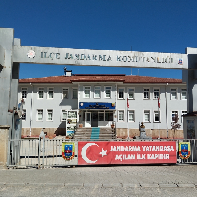 Zile ilçesinde jandarmadan uyuşturucu baskını