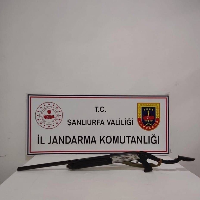 Şanlıurfa'da 3 adet ruhsatsız silah ele geçirildi: 3 gözaltı
