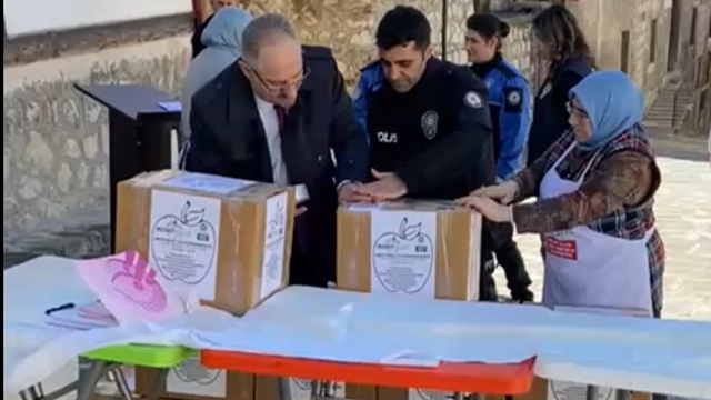 Şehidin son isteği Amasya çöreği, bu yıl da silah arkadaşlarına gönderildi