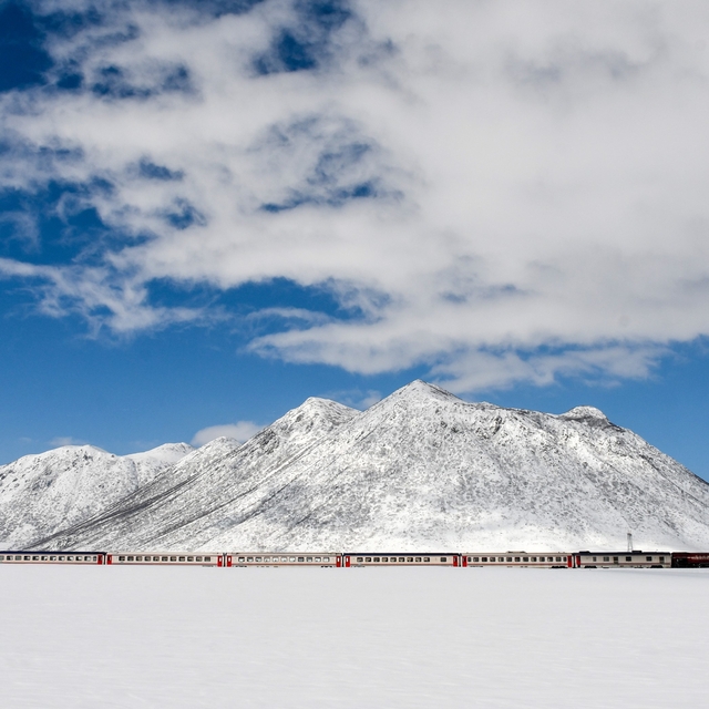 Van Gölü Ekspresi, Kirkor Dağı manzarasıyla görsel şölen sunuyor