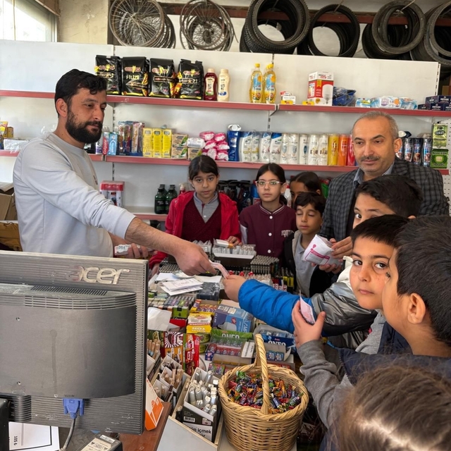 Adıyaman'da zimem defterine minik eller dokundu